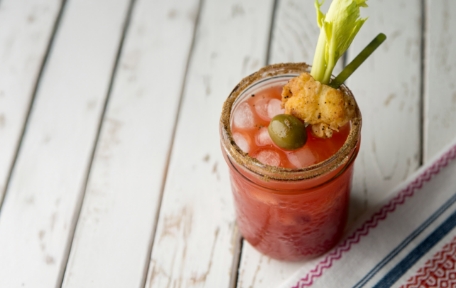 Bloody Caesar Haloumi frit